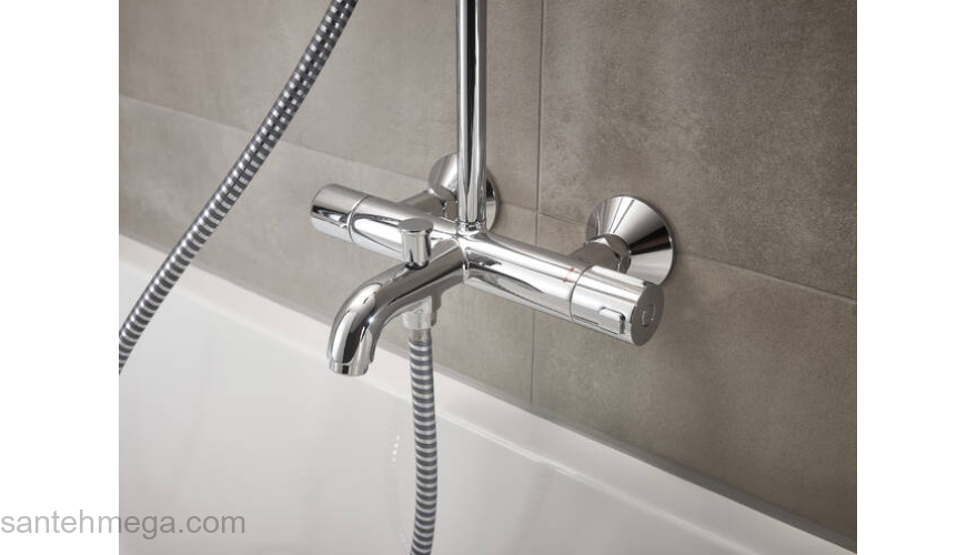 Душевая система Showerpipe 200 1jet с термостатом для ванны Hansgrohe Vernis Blend 26274000, хром. Фото