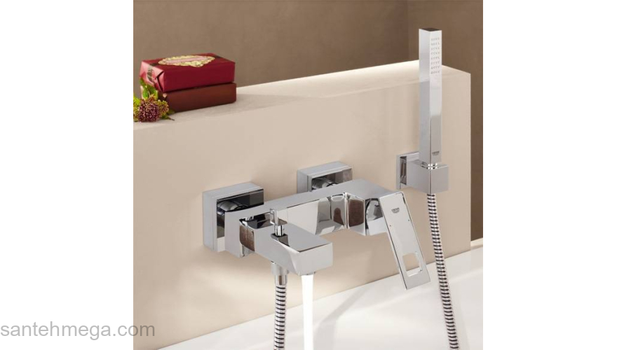 Cмеситель для ванны GROHE Eurocube 23141000. Фото