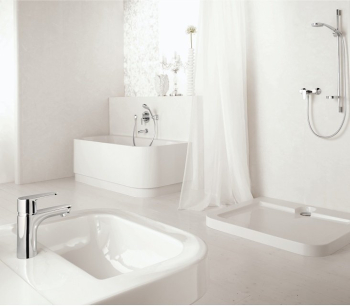 Излив на ванну Hansgrohe E/S 13414000. Фото