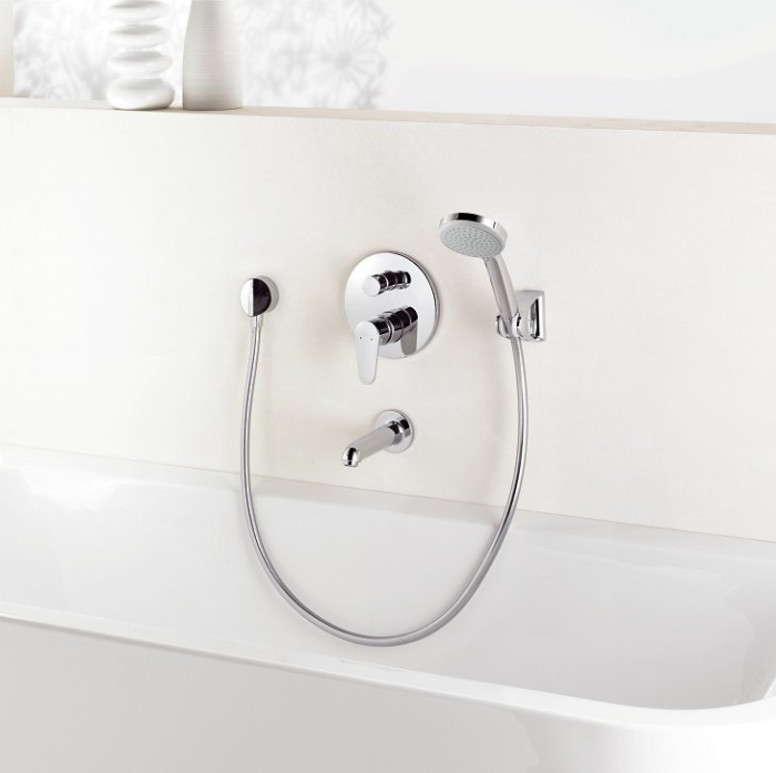 Излив на ванну Hansgrohe E/S 13414000. Фото