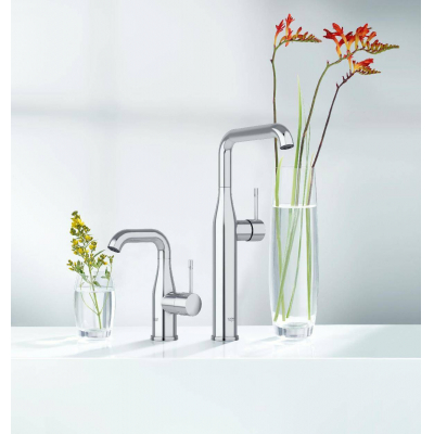 Смеситель для раковины GROHE Essence New 23480001. Фото