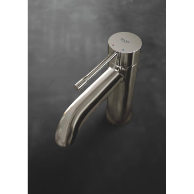 GROHE 23589BE1 Essence New Смеситель для раковины S-Size II, сливной гарнитур. Фото